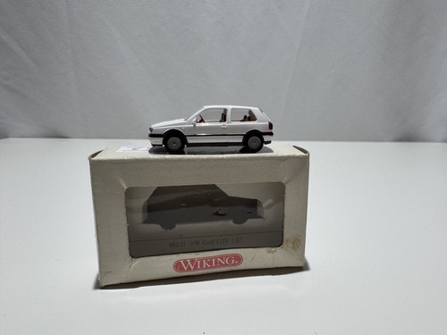 Wiking volkswagen golf - 1:87,
